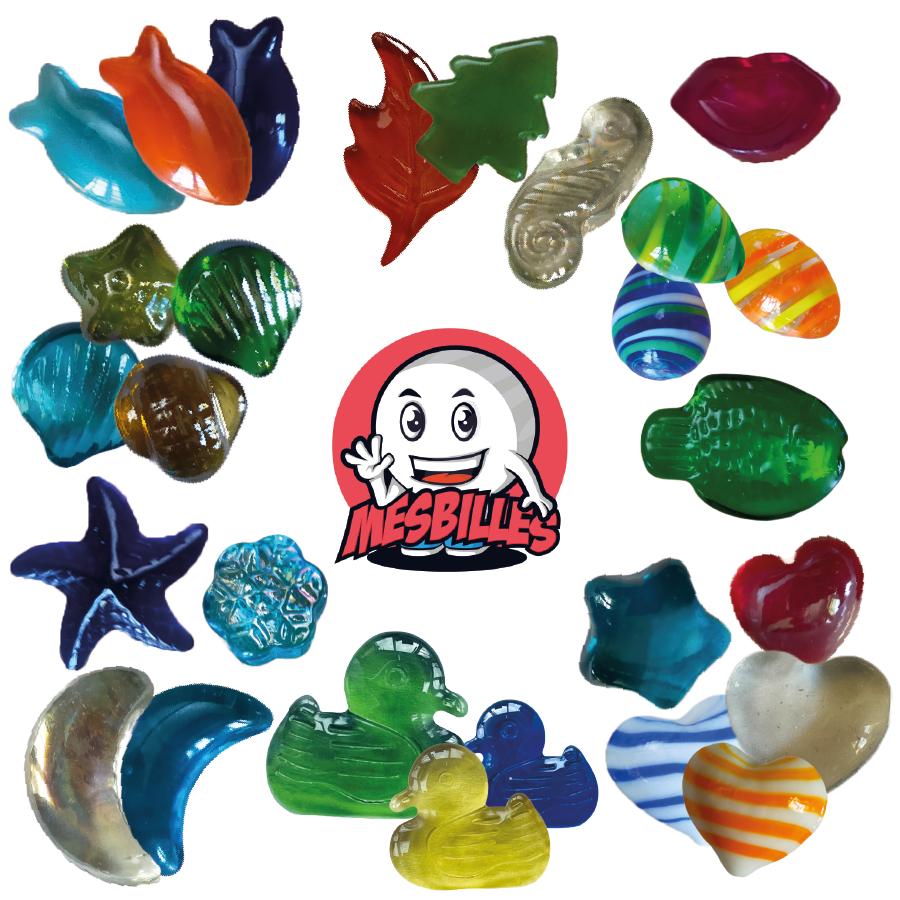 Flache Glasmurmeln, Murmeln in verschiedenen Formen: Entenmurmeln, Mundmurmeln, Blattmurmeln, Eimurmeln, Herzmurmeln, Fischmurmeln