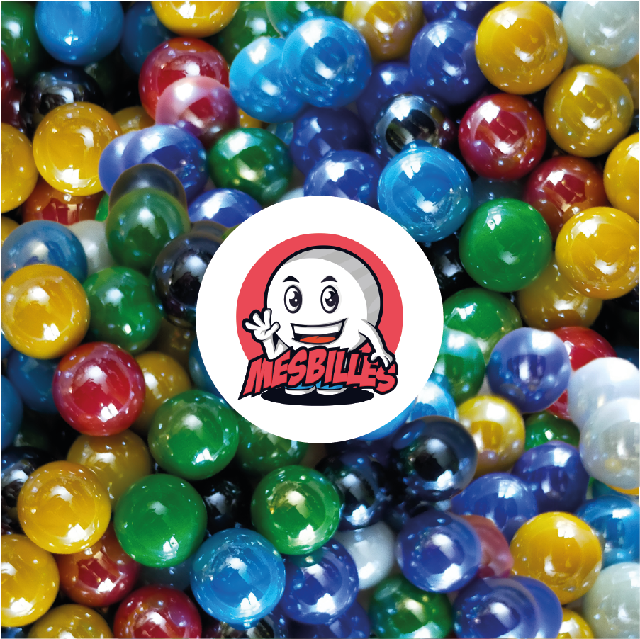 Glasmurmeln, runde und flache Murmeln, glänzend und einfarbig