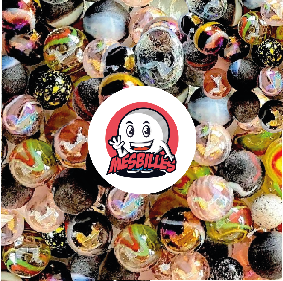 Collection 55 Billes Black-Hole MesBilles, billes noires et irisées aux éclats lumineux évoquant la profondeur des trous noirs