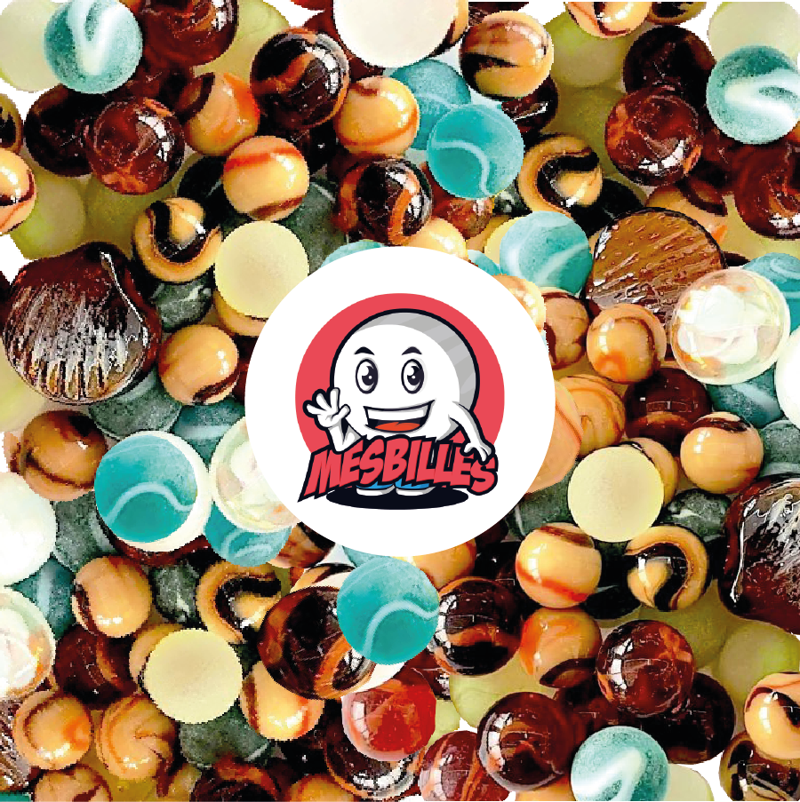 Collection de billes originales MesBilles : mélange ludique de tons bleus, bruns et orangés avec formes plates et sphériques