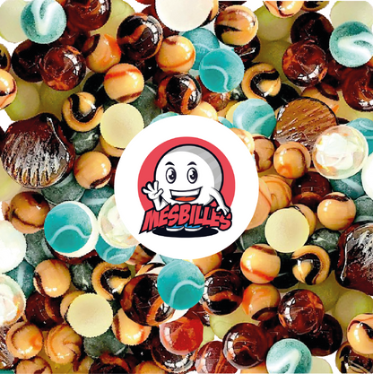 Collection de billes originales MesBilles : mélange ludique de tons bleus, bruns et orangés avec formes plates et sphériques