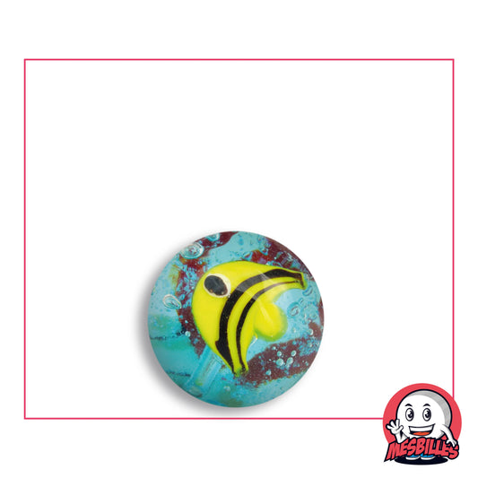 Bille Art Poisson Jaune en verre turquoise moucheté de rouge brique, poisson jaune rayé de noir, vue de dessus, 16 mm de diamètre