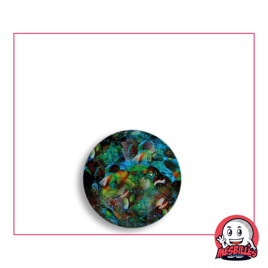 Bille Flyer Sombre 16 mm KimPlay Collector en verre noir veiné de bleu pétrole, à voiles turquoise et verts et éclats multicolores, vue de dessus, 16 mm de diamètre