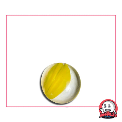 Cette bille Plate Froissé Jaune 18 mm est également nommée Bille Galet en Verre, elle est utilisée pour Jouer, Décorer ou Collectionner. Ajoutez de l'Éclat à Votre Parterre de Fleurs, utilisez la Bille Plate Froissé Jaune pour en faire un Chemin de Lumière dans Votre Jardin.