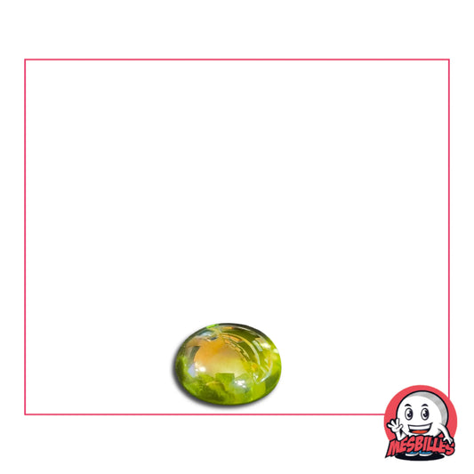Petit Galet Vert Jaune en verre Translucide et Brillant de Couleur Vert, Collection Bille Irisée : le Graal des Collectionneurs.