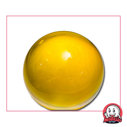 Bille Loupe Jaune 50 mm en verre de Bohême brillante à fond plat – bille translucide jaune utilisée comme presse-papiers design MesBilles