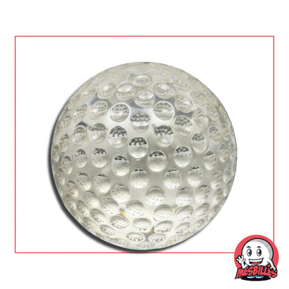 Chaque Bille Balle de Golf Cristal 60 mm présente un relief unique, soufflé dans le verre. Comme une vraie balle de golf… mais version artisan verrier.