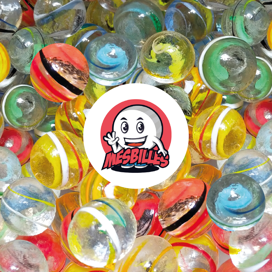 Bille en verre Translucide de 25 mm Tortilla Kim'Play est majoritairement rayée de Bleu