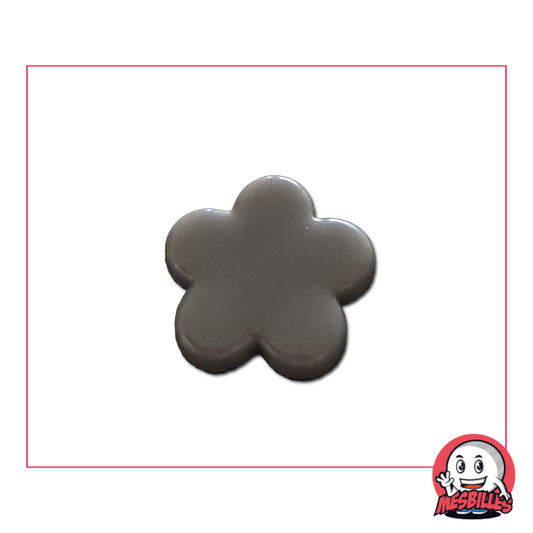 Bille Extra-plate Fleur en verre Perle Gris, elle est utilisée pour décorer, jouer et collectionner.