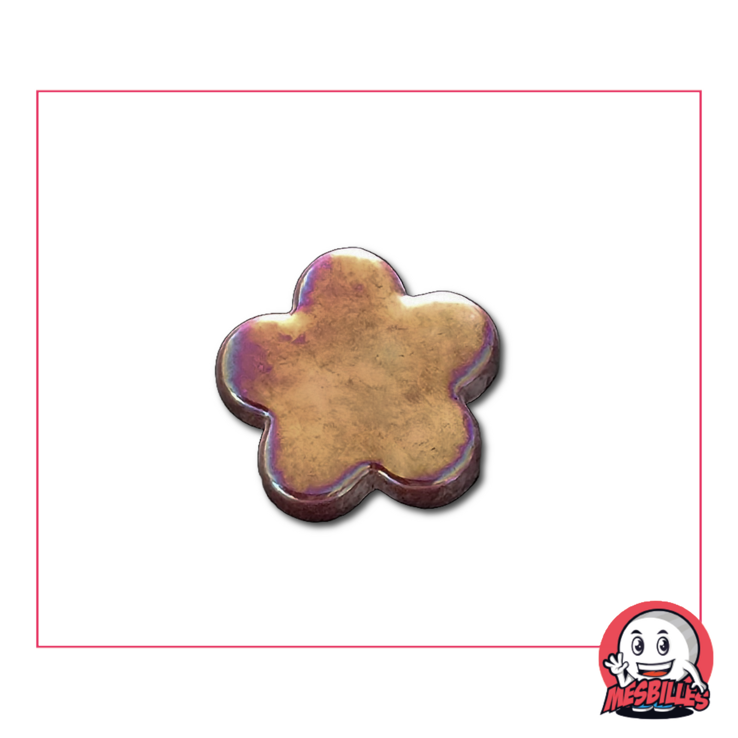 Extra flache Murmel in Perlmutte schokoladenbraun – Ansicht von vorne isoliert auf neutralem Hintergrund