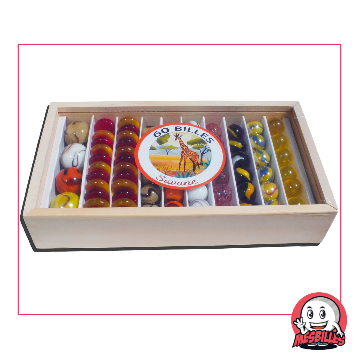 Coffret en bois contenant 60 billes aux tons chauds (jaune, rouge, brun, noir), sur le thème de la savane, avec une étiquette illustrée d'une girafe.